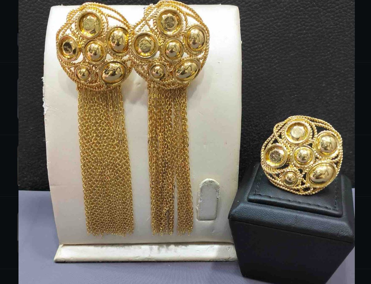 Combine (Ear Ring, Ring)