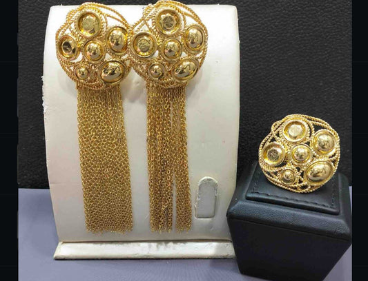 Combine (Ear Ring, Ring)
