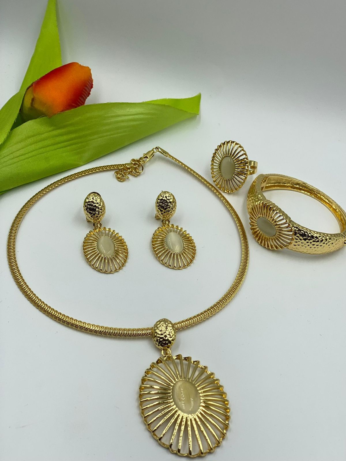 Combine (Ear Ring, Ring, Necklace, Jewelry bracelet)