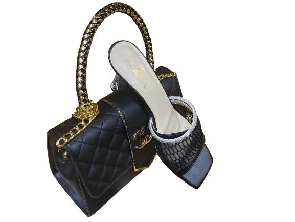 Black and G  shoe and black