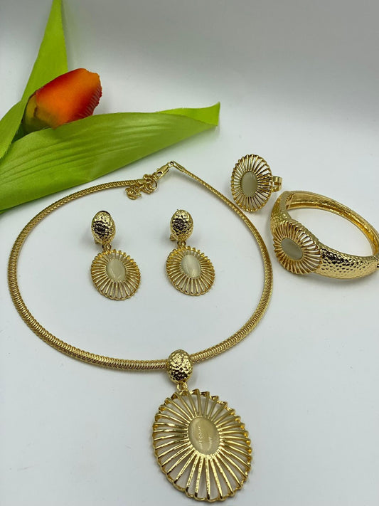 Combine (Ear Ring, Ring, Necklace, Jewelry bracelet)